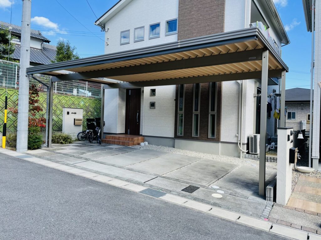 3台用カーポート|マイピュアガーデン | 愛知県岡崎市・幸田町 外構・新築外構・エクステリア・お庭工事の専門店